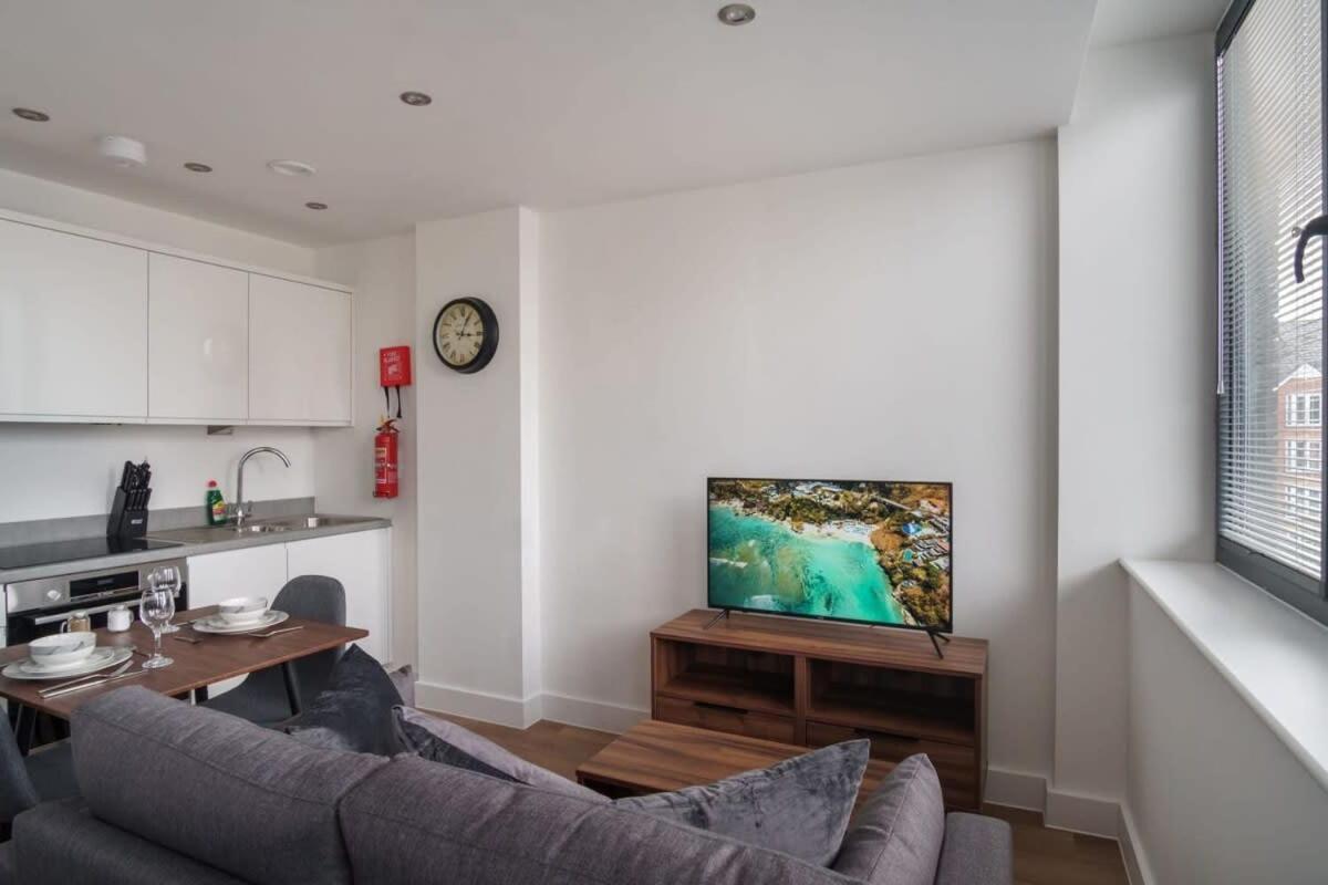 Stay Zeni, Alexandra Rise Manchester Chic Studio מראה חיצוני תמונה